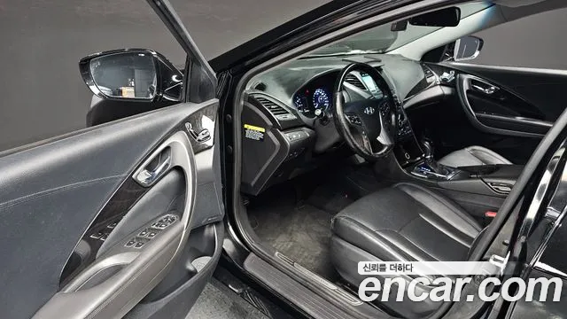 Hyundai Grandeur 2015 thumb 3