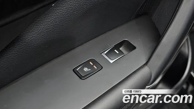 Hyundai Grandeur 2015 thumb 4