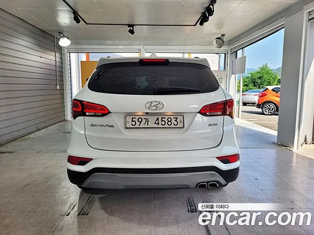 Hyundai Santafe 2018 thumb 4