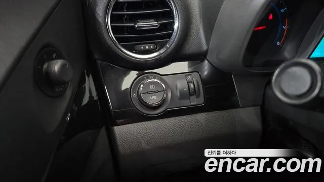 Chevrolet Orlando 2013 thumb 9