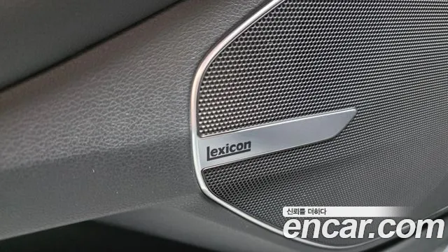 Genesis G90 2019 thumb 5