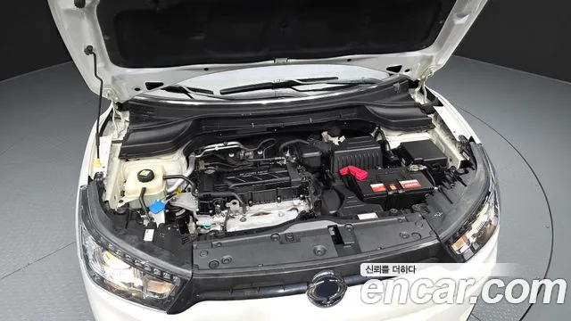 KGM Tivoli 2016 thumb 10