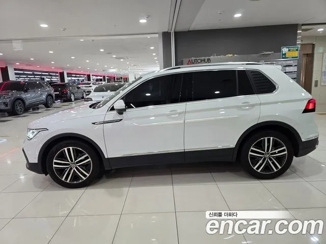 Volkswagen Tiguan 2022 thumb 8