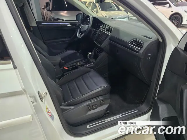 Volkswagen Tiguan 2022 thumb 12
