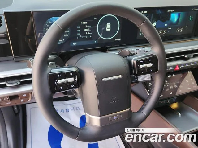Hyundai Grandeur 2023 thumb 2