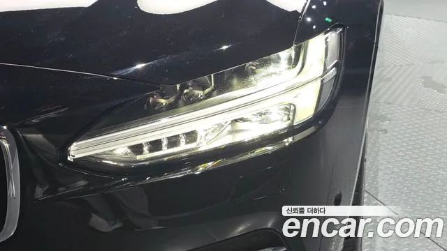 Volvo S90 2019 thumb 2