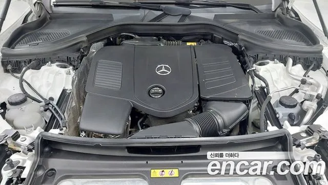 Mercedes-Benz GLC 2023 thumb 6