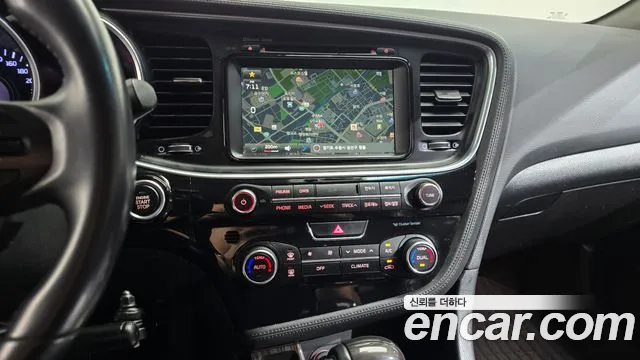 Kia K5 2013 thumb 10