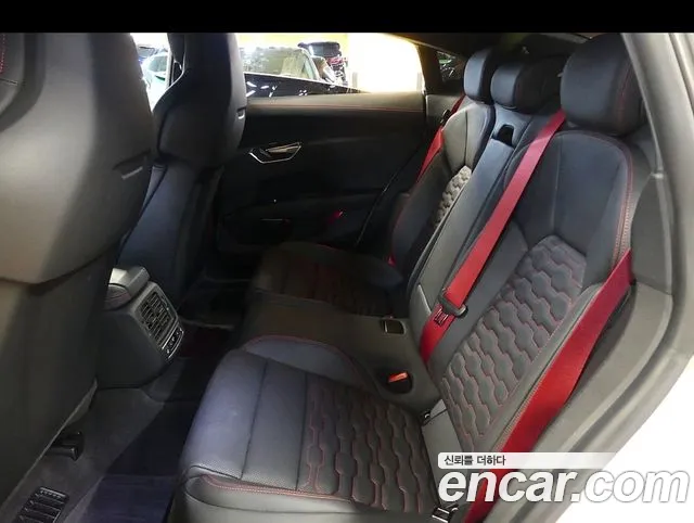 Audi RS e-tron GT 2022 thumb 9