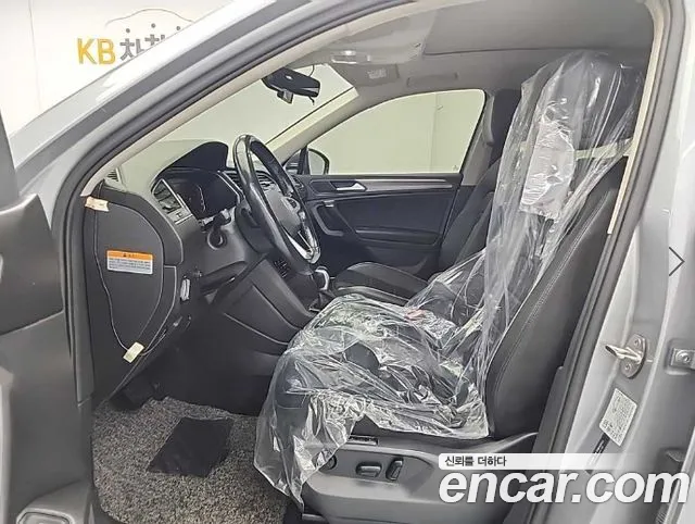 Volkswagen Tiguan Allspace 2022 thumb 4