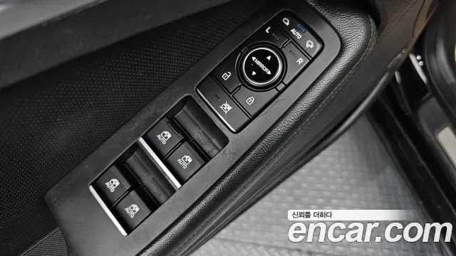 Hyundai Genesis 2014 thumb 9