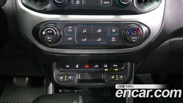 Chevrolet Colorado 2020 thumb 12