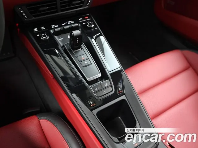 Porsche 911 2025 thumb 9