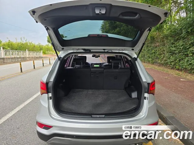 Hyundai Santafe 2015 thumb 5