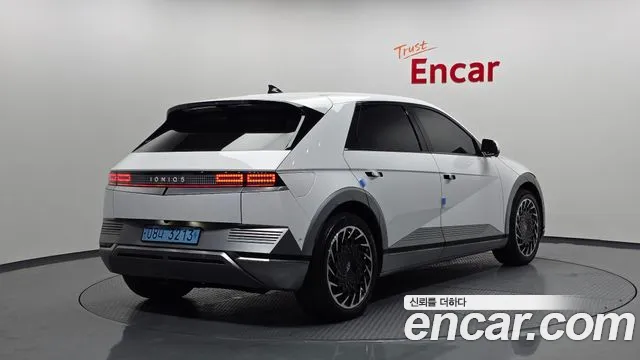 Hyundai Ioniq5 2022 thumb 9