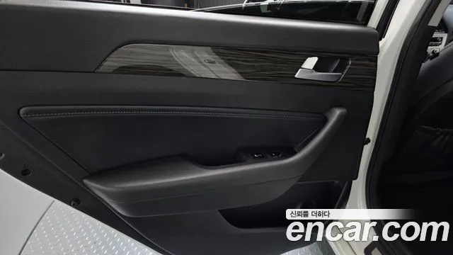 Hyundai Sonata 2015 thumb 12