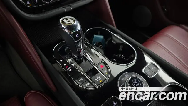 Bentley Bentayga 2020 thumb 2