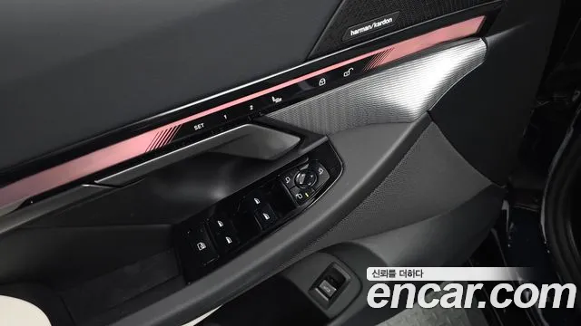 BMW 5 серии 2026 thumb 3
