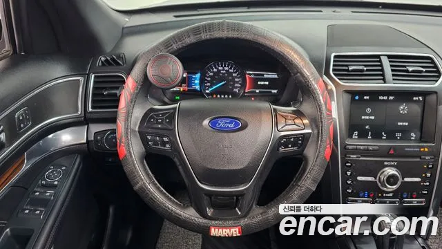 Ford Explorer 2019 thumb 3