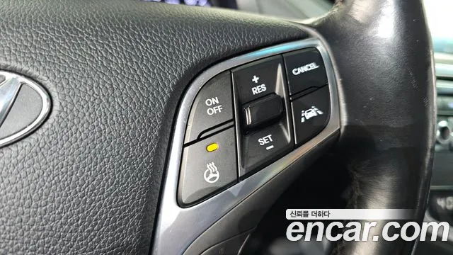 Hyundai Grandeur 2015 thumb 12
