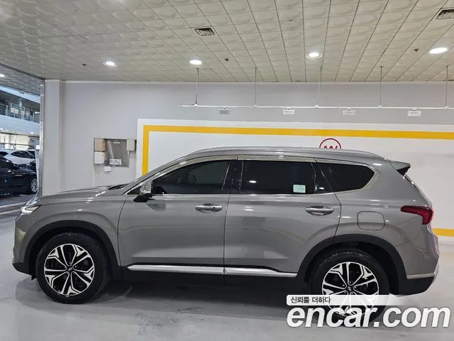 Hyundai Santa Fe 2018 thumb 4