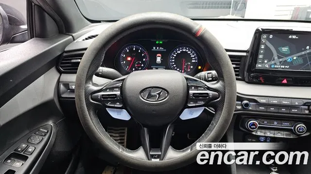 Hyundai Veloster 2018 thumb 11
