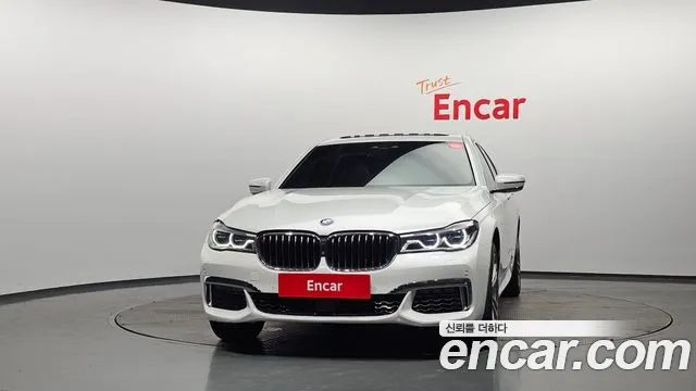 BMW 7 серии 2019 thumb 12
