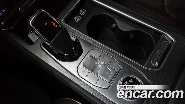 KGM Rexton 2022 thumb 4