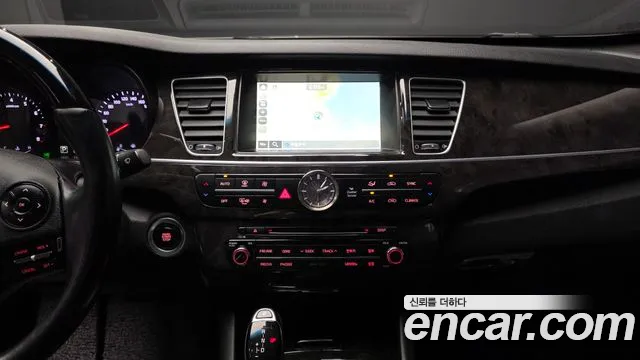 Kia K9 2015 thumb 11