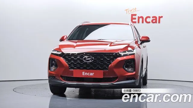 Hyundai Santa Fe 2018 thumb 4