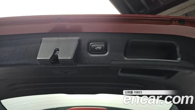 Hyundai Santa Fe 2018 thumb 12
