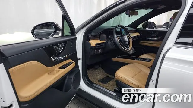 Lincoln Corsair 2021 thumb 6