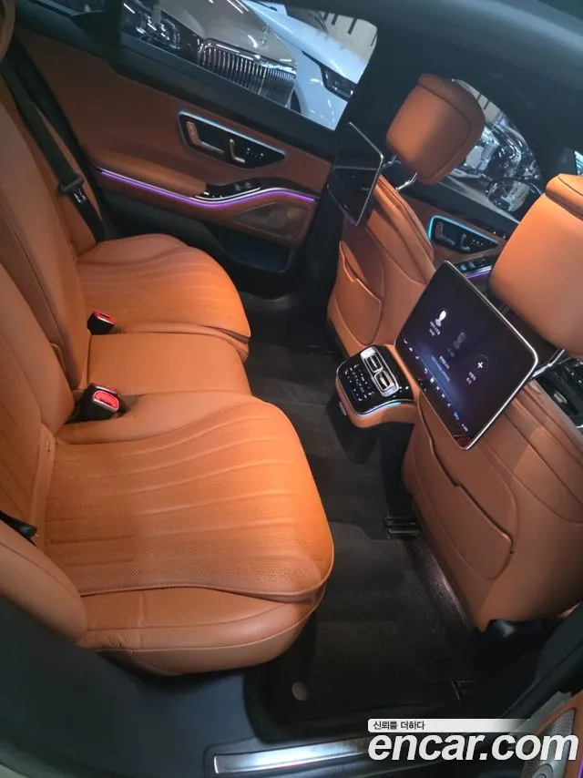 Mercedes-Benz S-Class 2022 thumb 7