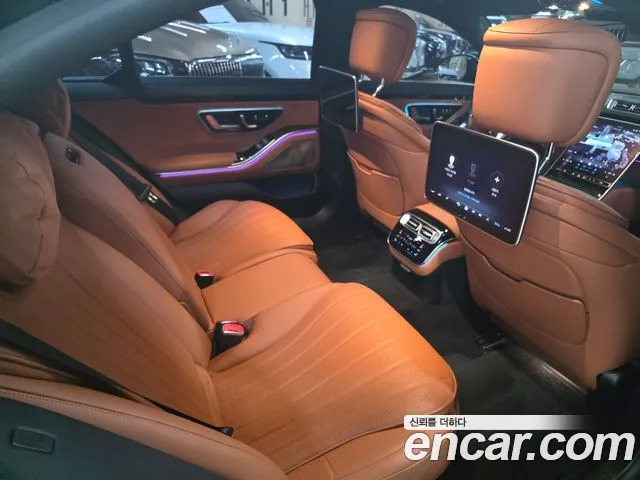 Mercedes-Benz S-Class 2022 thumb 10