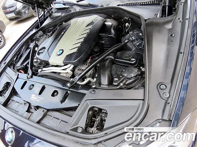BMW 5 серии 2014 thumb 3
