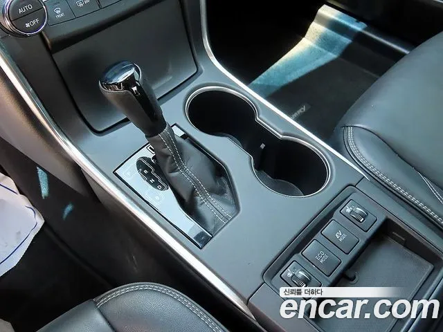 Toyota Camry 2016 thumb 5