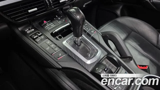 Porsche Cayenne 2013 thumb 6