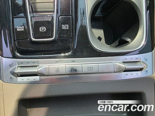 Kia Carnival 2023 thumb 11