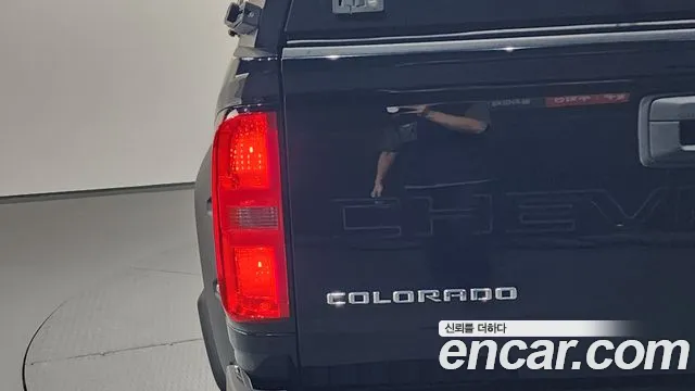 Chevrolet Colorado 2021 thumb 6