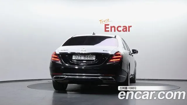 Mercedes-Benz S-Class 2015 thumb 6