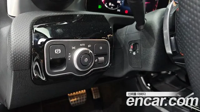 Mercedes-Benz A-Класс 2024 thumb 4