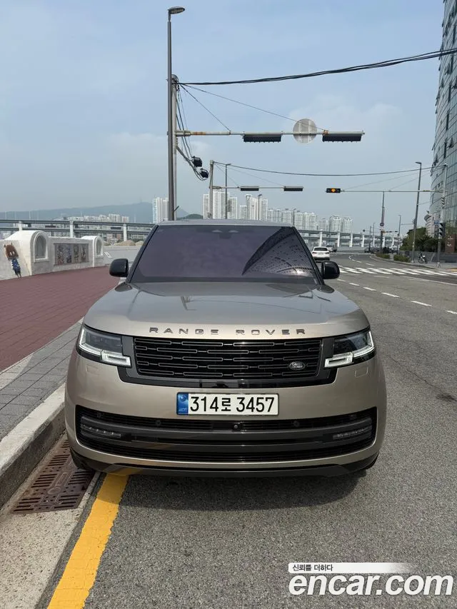 Land Rover Range Rover 2023 thumb 9