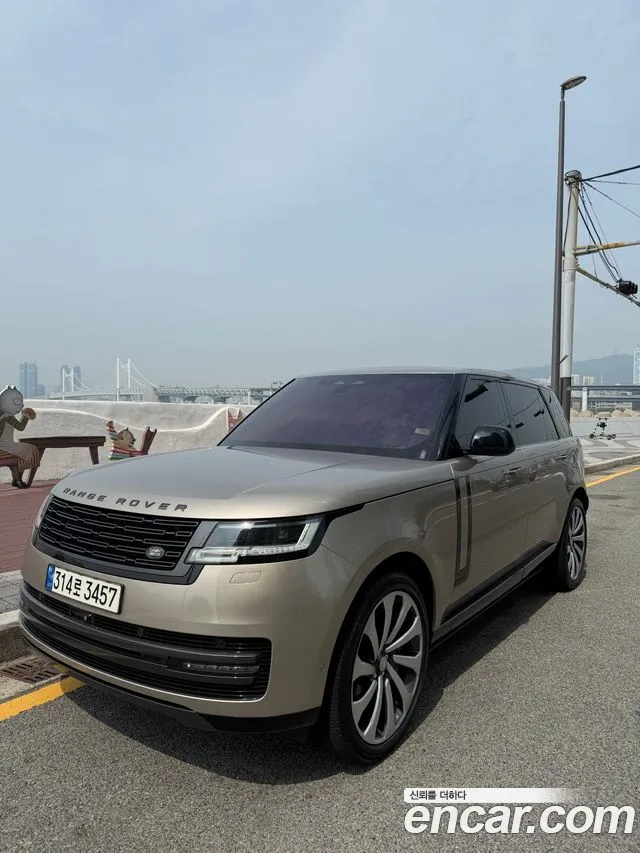 Land Rover Range Rover 2023 thumb 8