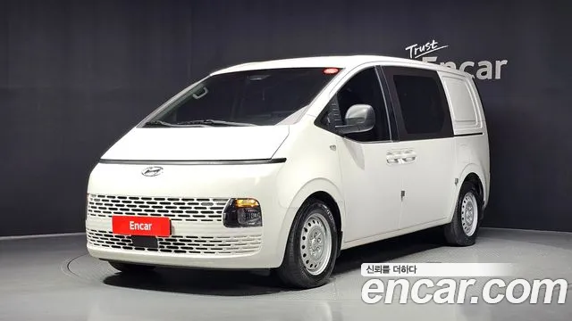 Hyundai Staria 2022 thumb 9