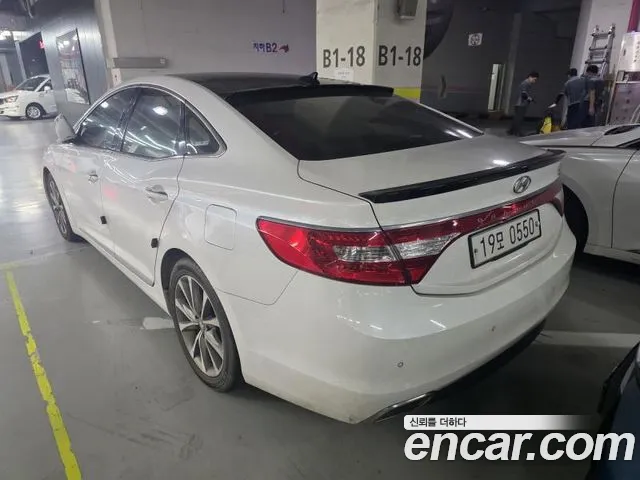 Hyundai Grandeur 2016 thumb 8