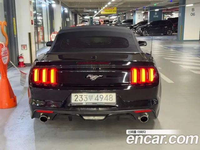 Ford Mustang 2017 thumb 7