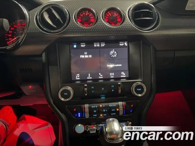 Ford Mustang 2017 thumb 8