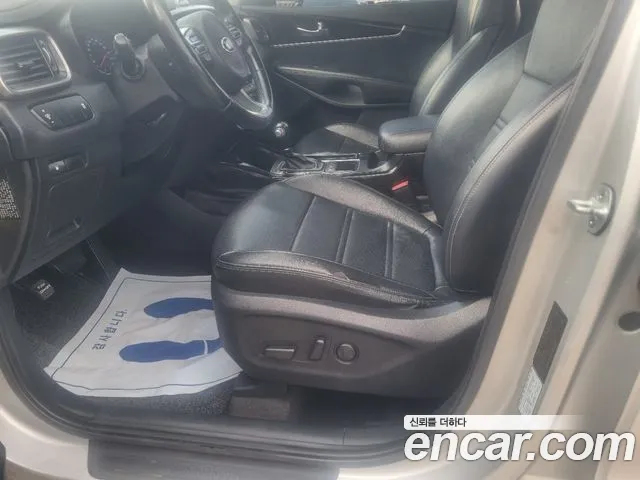 Kia Sorento 2015 thumb 9