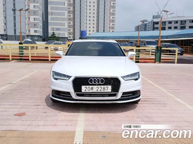 Audi A7 2015 thumb 2