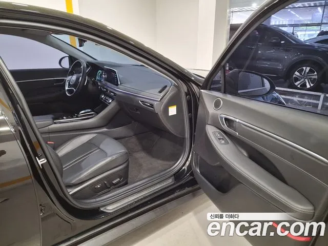 Hyundai Sonata 2023 thumb 2